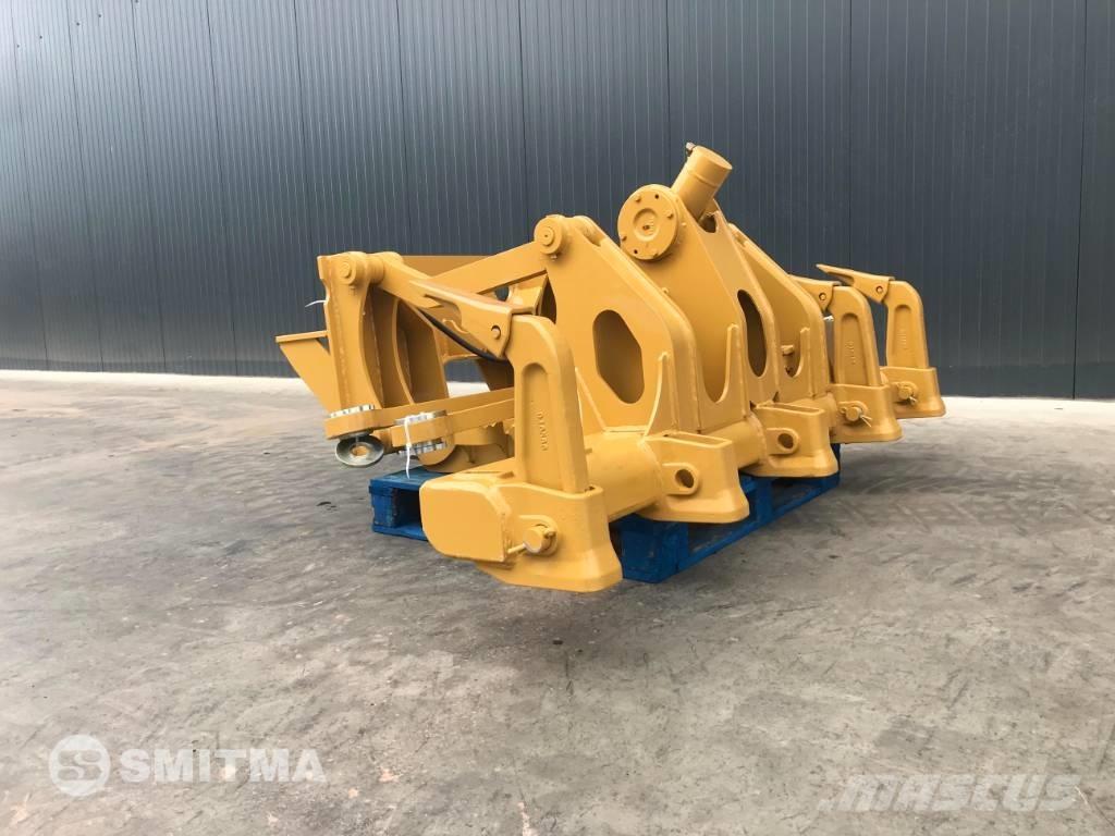 CAT 160M2 Réthasogatók