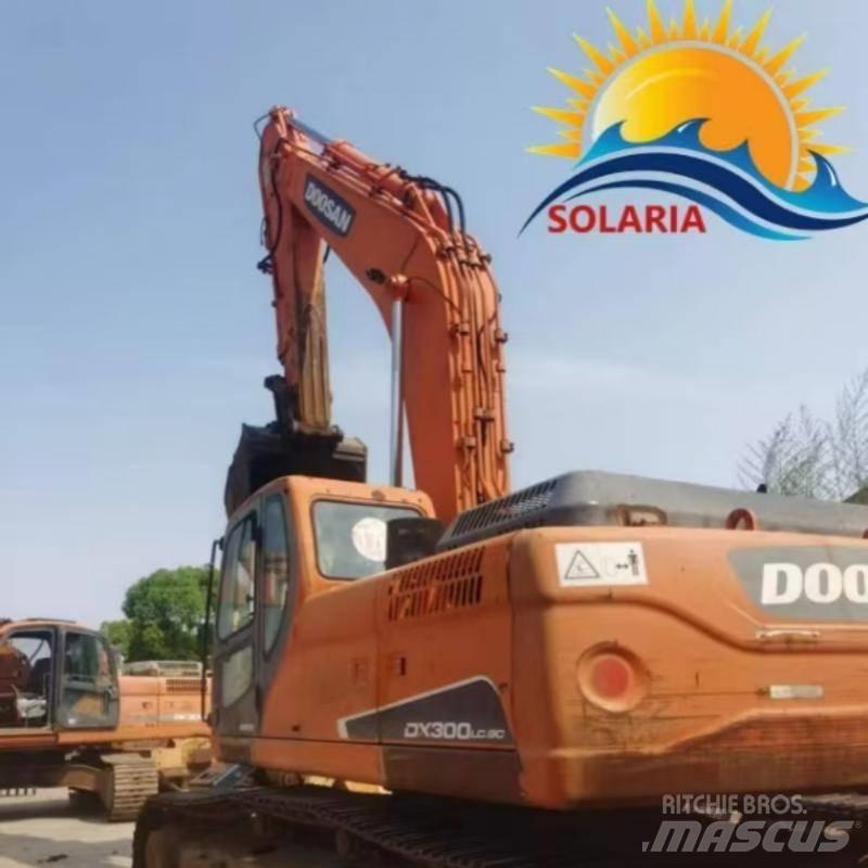 Doosan DX 300 Lánctalpas kotrók