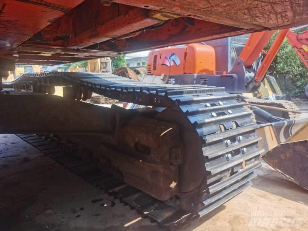 Doosan DX 300 Lánctalpas kotrók