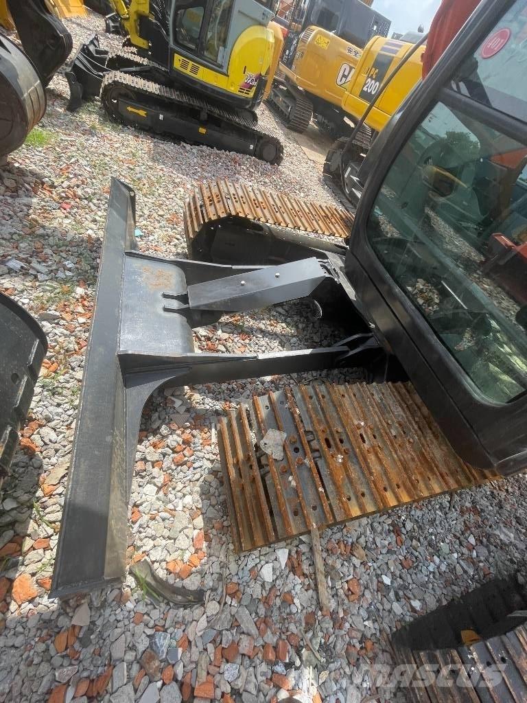 Hitachi ZX 70 Lánctalpas kotrók