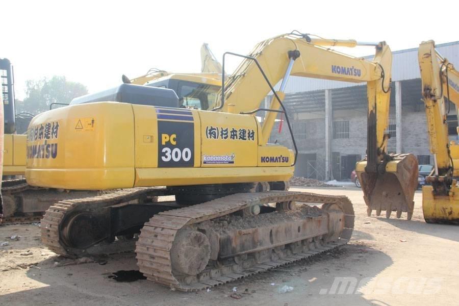 Komatsu PC 300-7 Lánctalpas kotrók