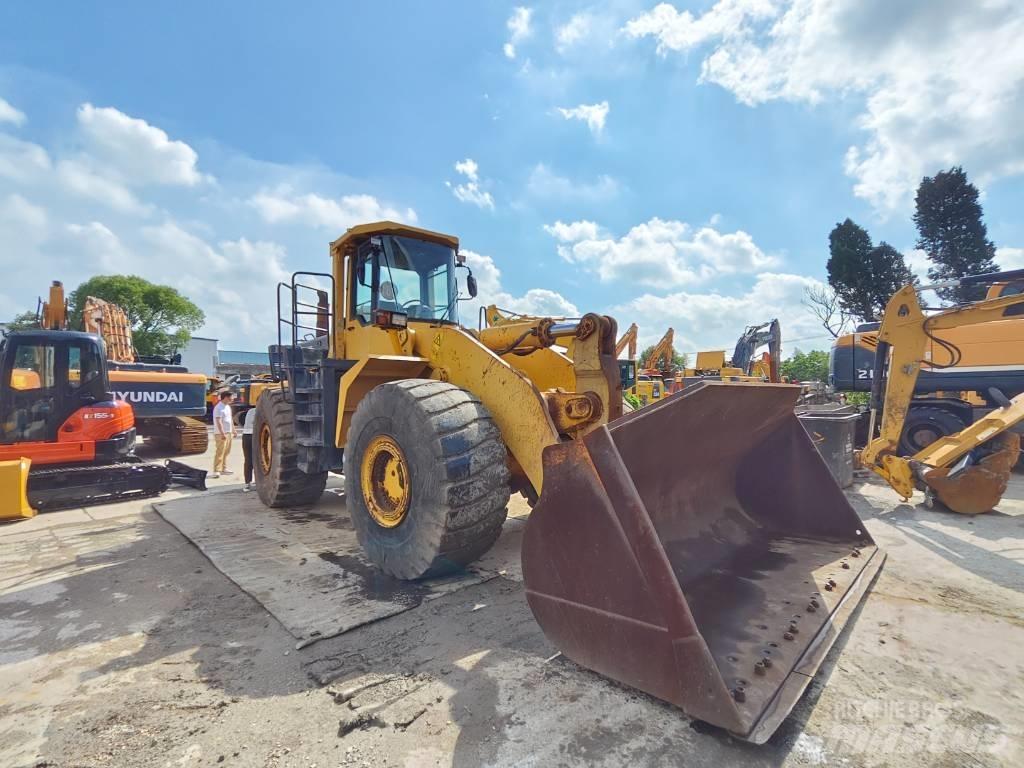 Komatsu WA 500 Gumikerekes homlokrakodók