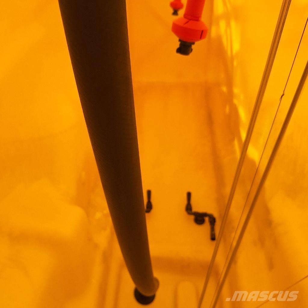 John Deere 732 Vontatott trágyaszórók