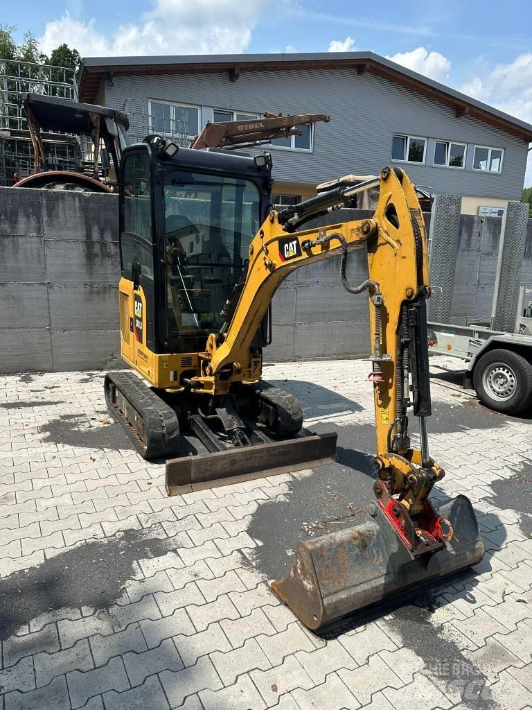 Bobcat 301.8 Mini kotrók < 7t