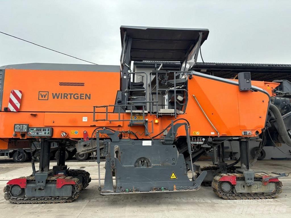 Wirtgen W 210i Aszfalt marók