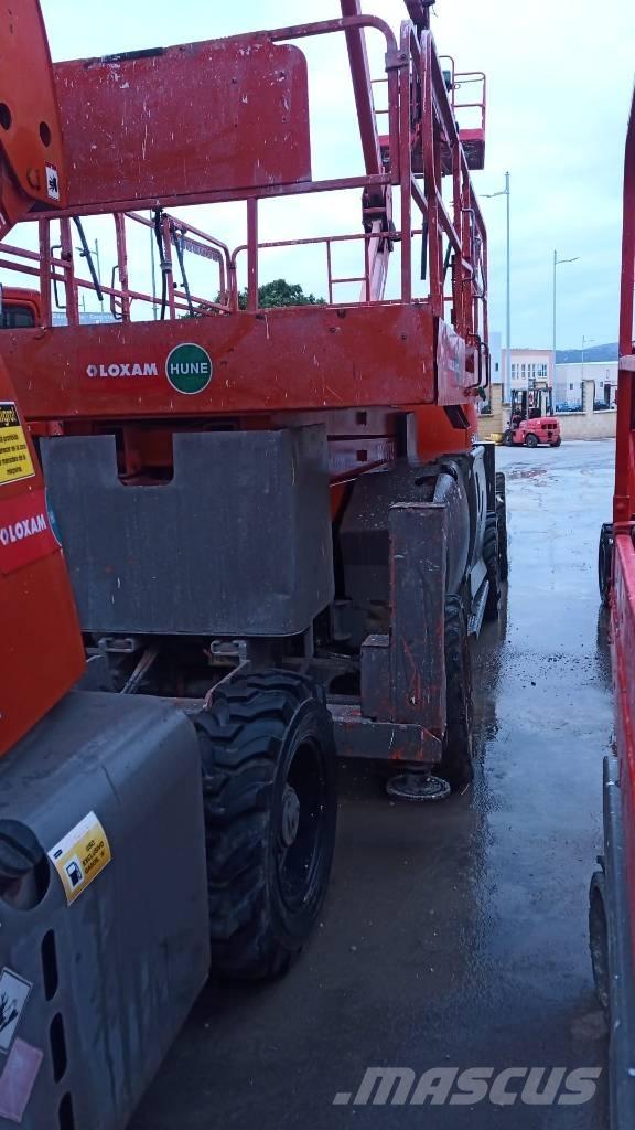 JLG 4394 RT Ollós emelők