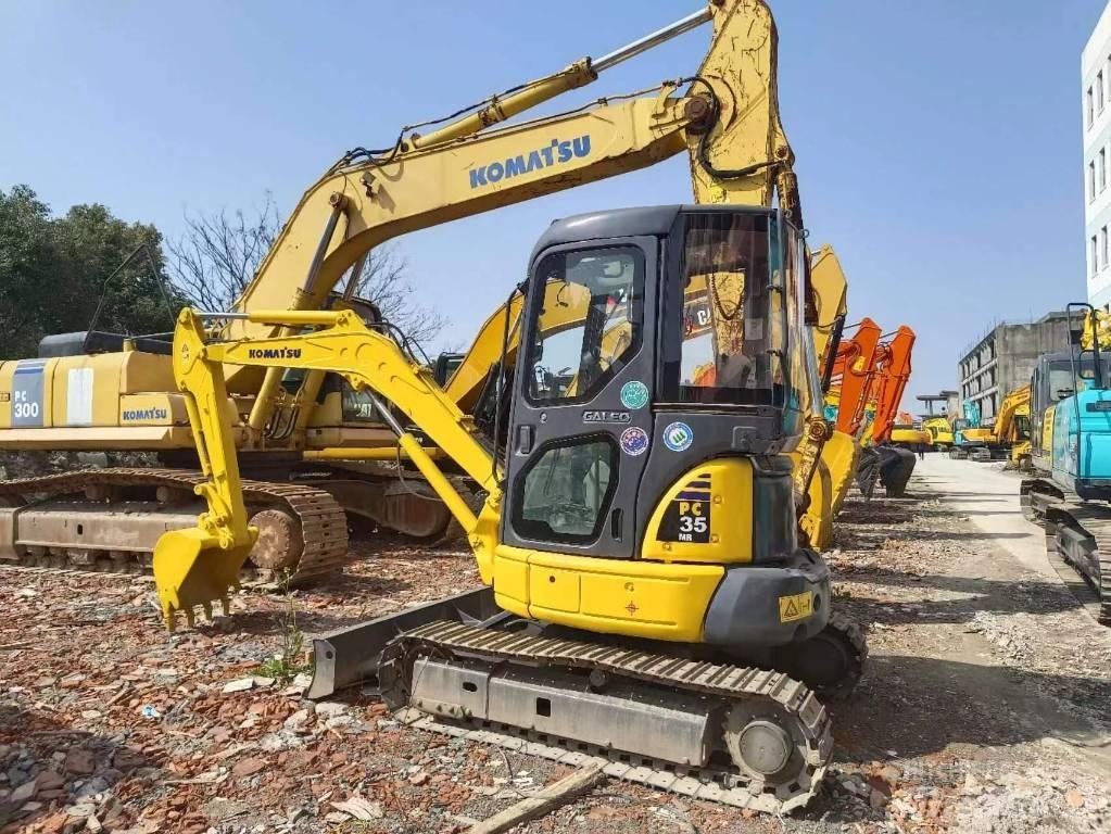 Komatsu PC 35 Mini kotrók < 7t