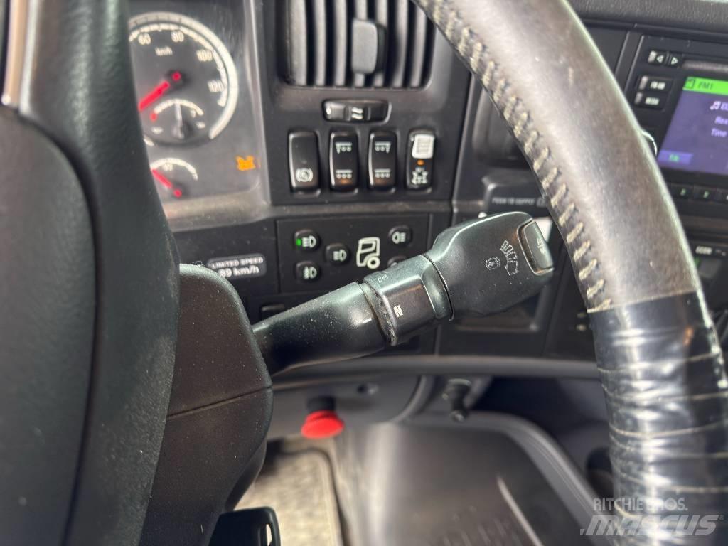 Scania R 620 6x4 V8 Billenő teherautók