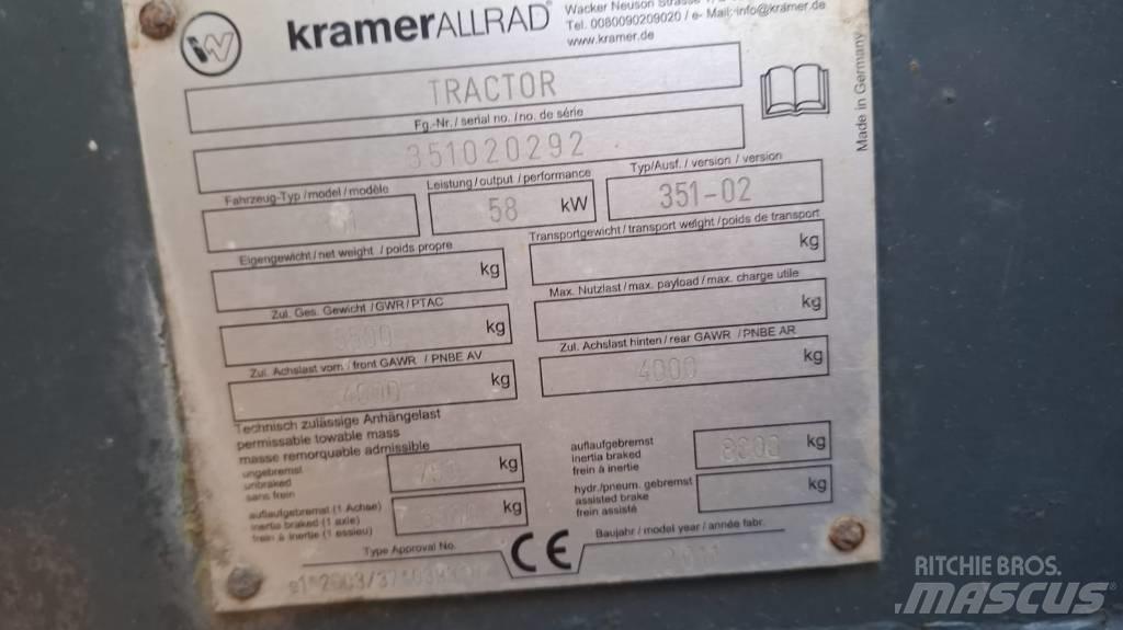 Kramer 480 Gumikerekes homlokrakodók