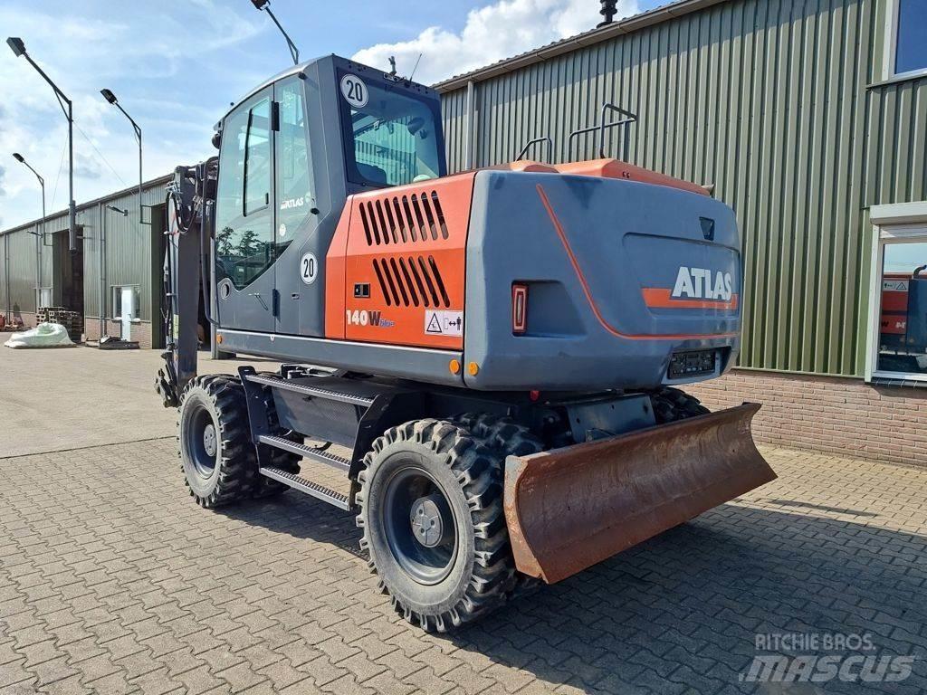Atlas 140W Gumikerekes kotrók