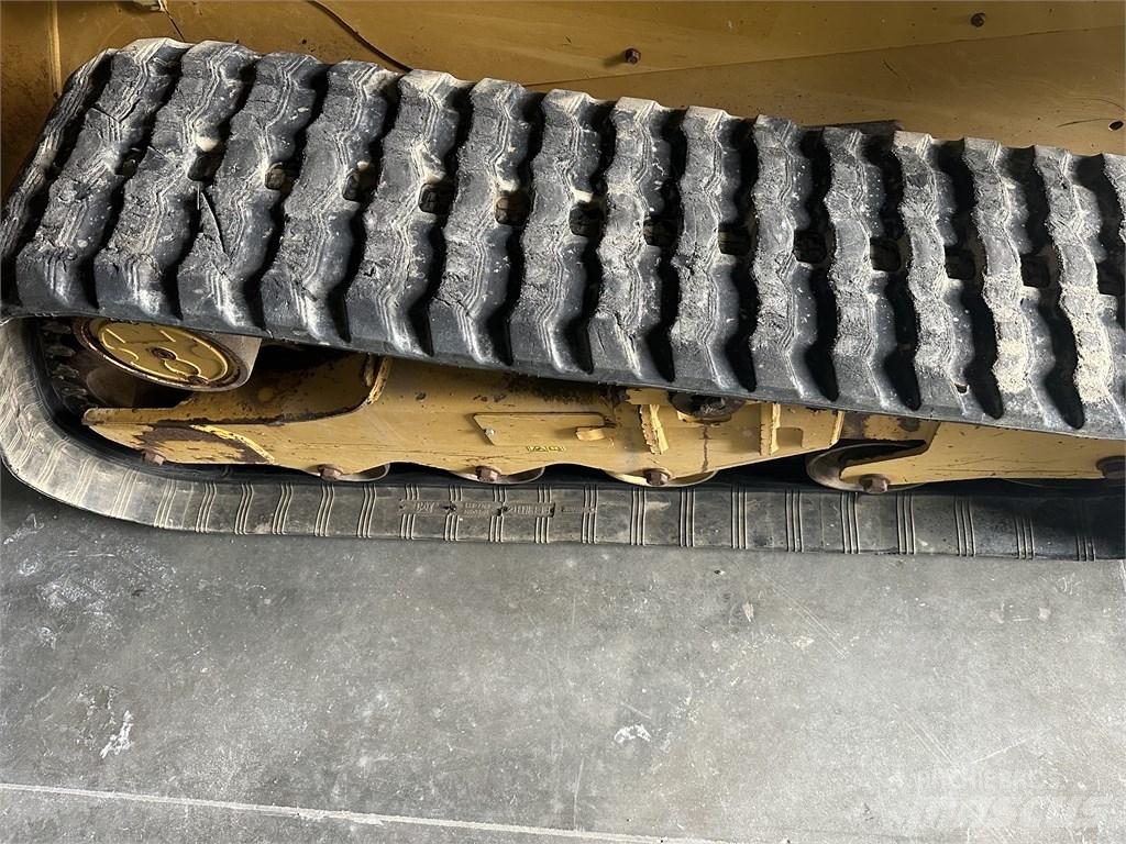CAT 259D3 Kompaktrakodók