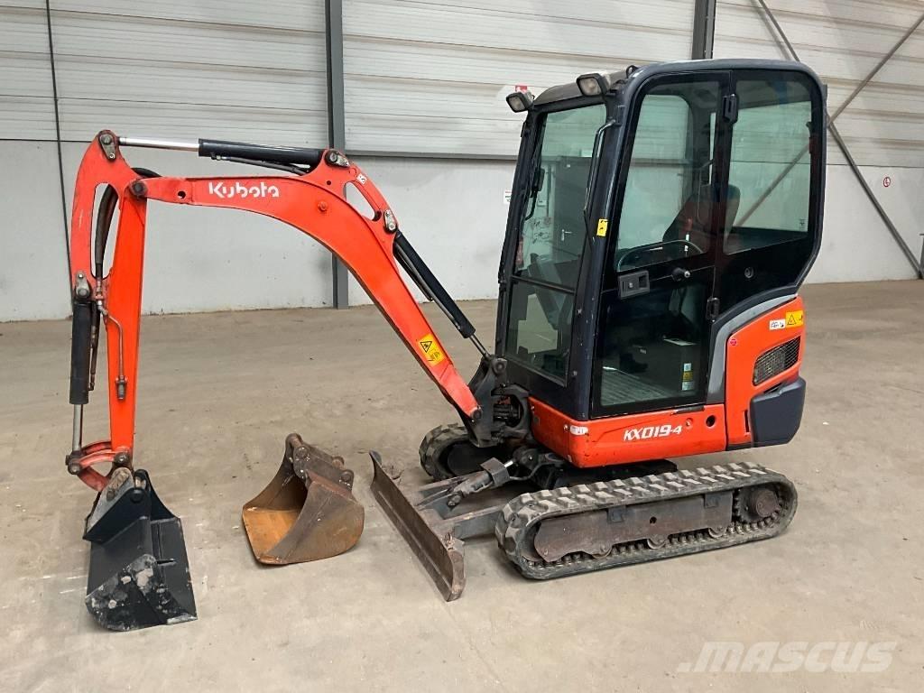 Kubota KX 019-4 Mini kotrók < 7t
