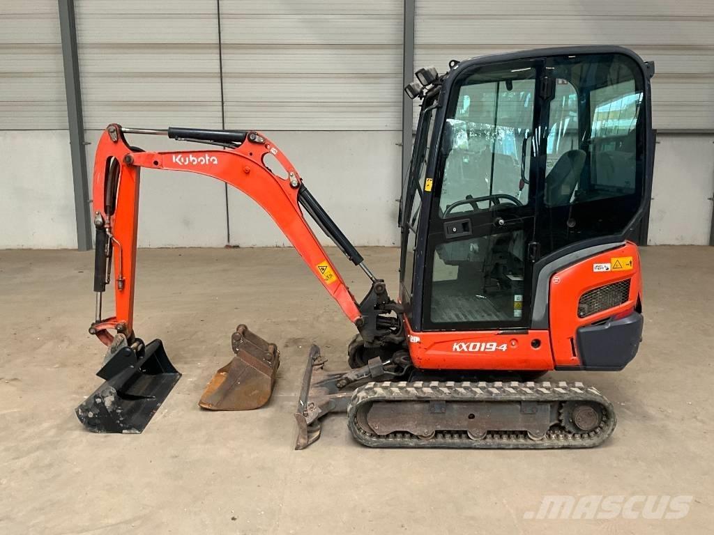 Kubota KX 019-4 Mini kotrók < 7t