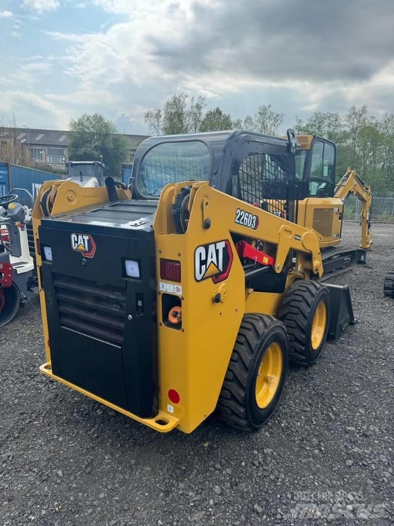 CAT 226D3 Kompaktrakodók
