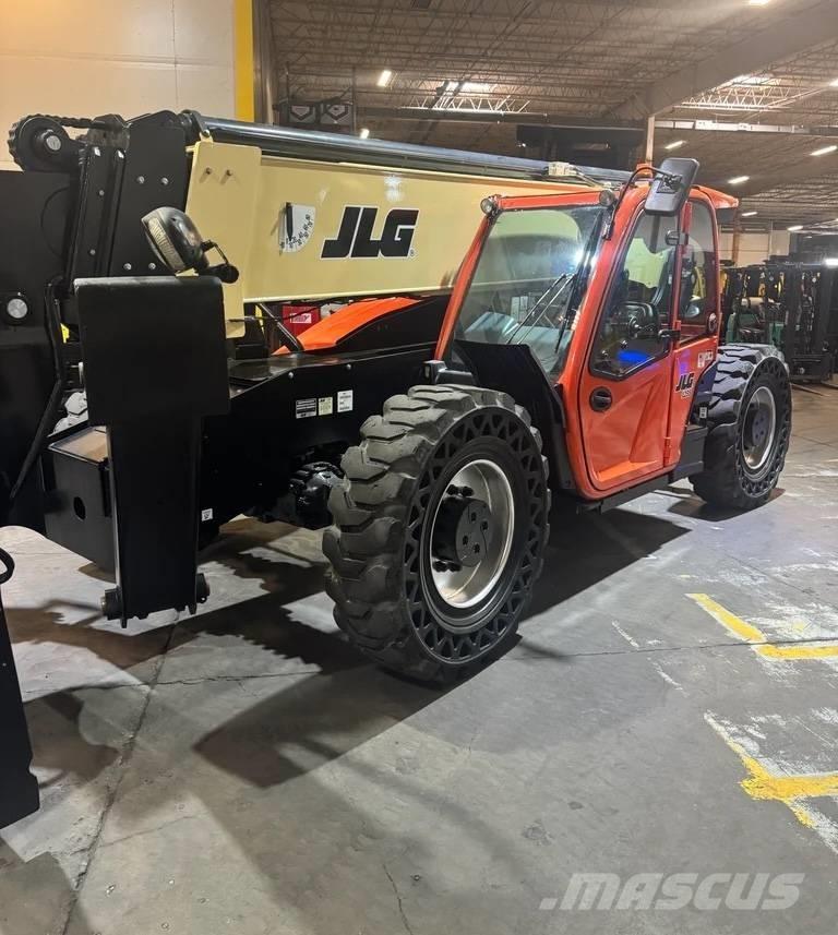 JLG 1255 Teleszkópos rakodók