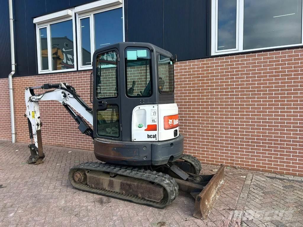 Bobcat E26 Mini kotrók < 7t