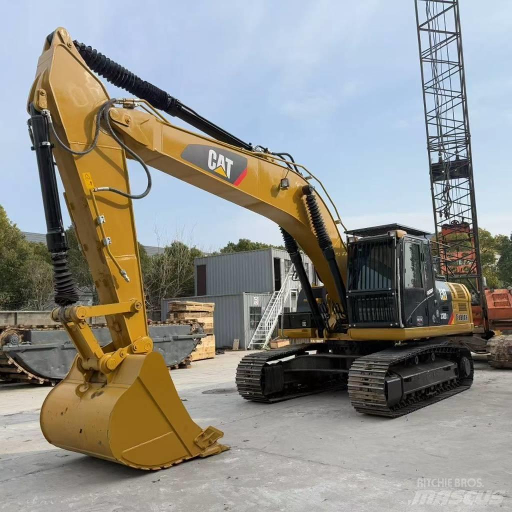 CAT 330d2 Lánctalpas kotrók