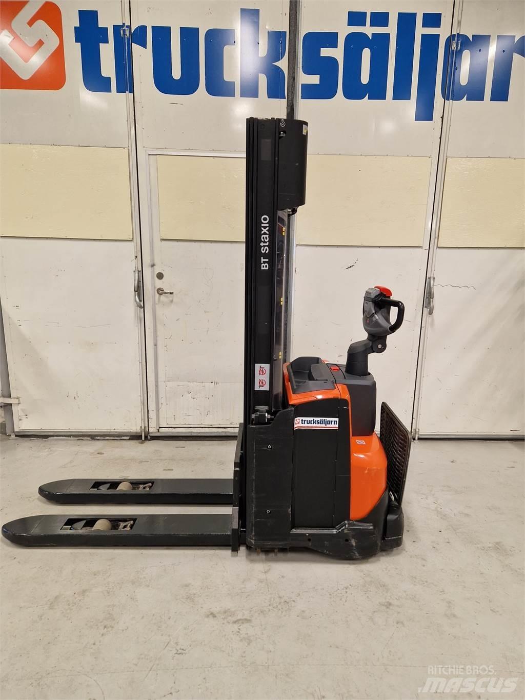 Toyota SWE120L Gyalogkíséretű targonca