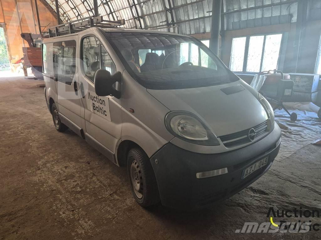 Opel Vivaro Egyéb