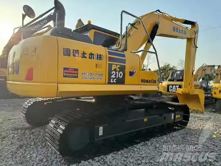 Komatsu PC 210 LC Lánctalpas kotrók