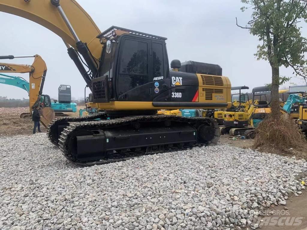 CAT 336 D L Lánctalpas kotrók