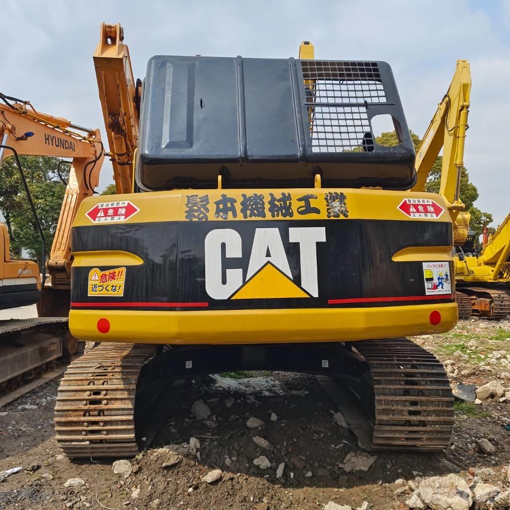 CAT 325 B L Lánctalpas kotrók