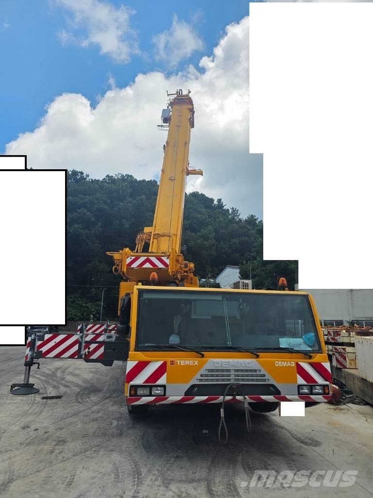 Demag AC300 Terepdaruk
