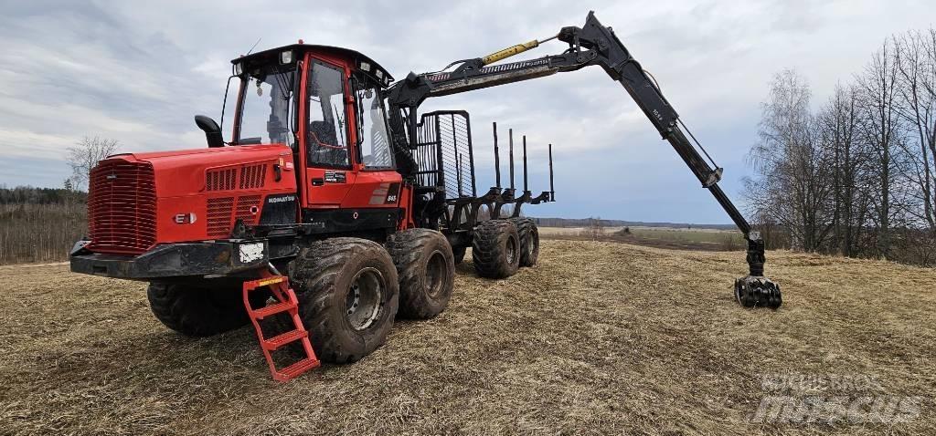 Komatsu 845 Kihordók