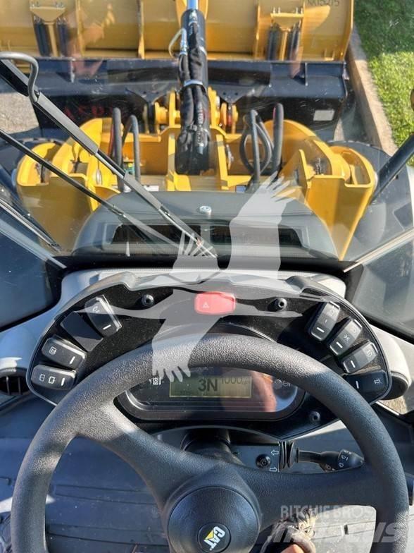 CAT 914M Gumikerekes homlokrakodók