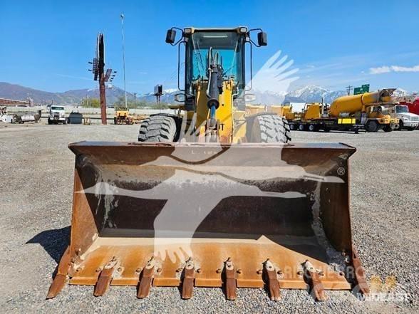 CAT 930G Gumikerekes homlokrakodók