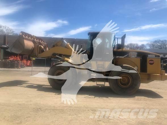 CAT 966G Gumikerekes homlokrakodók