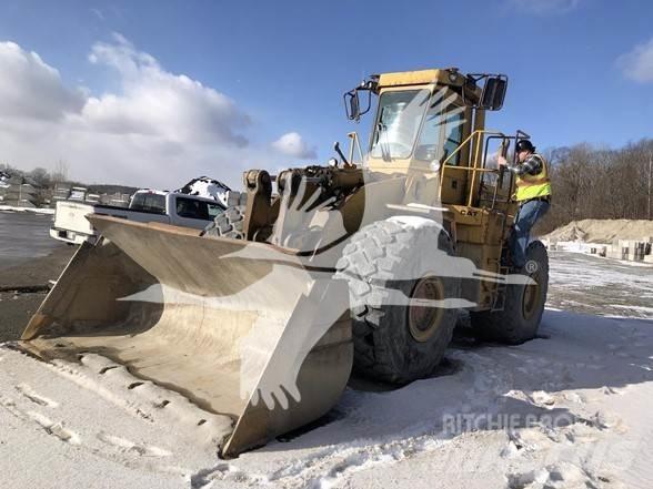 CAT 980C Gumikerekes homlokrakodók