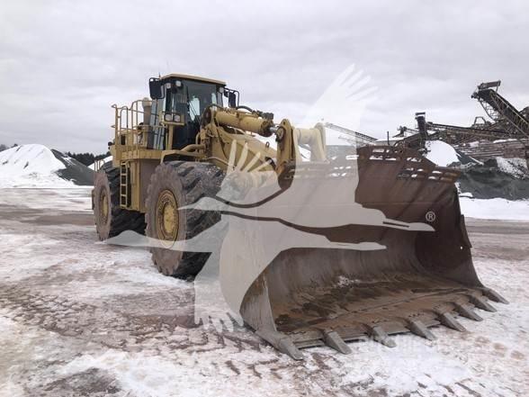 CAT 988H Gumikerekes homlokrakodók