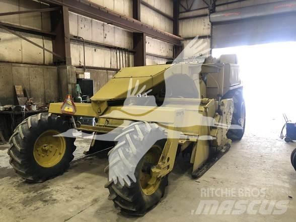 CAT RR-250 Aszfalt aprítók