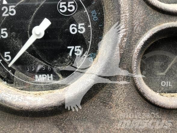 Ford L8000 Építőipar - Egyebek