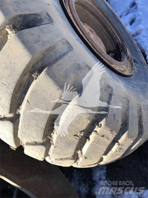 Komatsu WA420 Gumikerekes homlokrakodók
