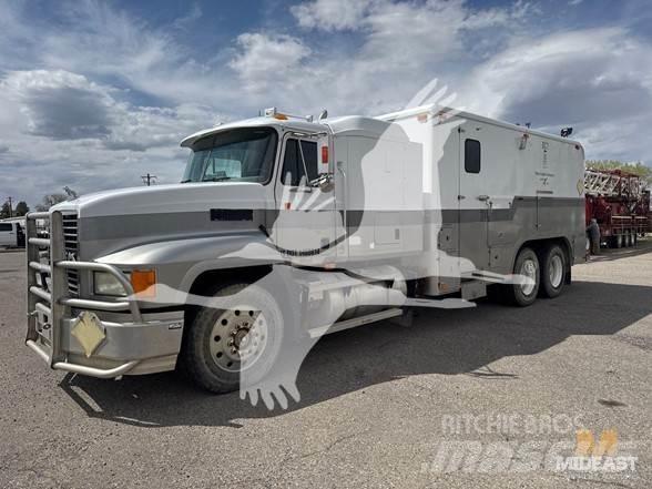 Mack CH613 Építőipar - Egyebek