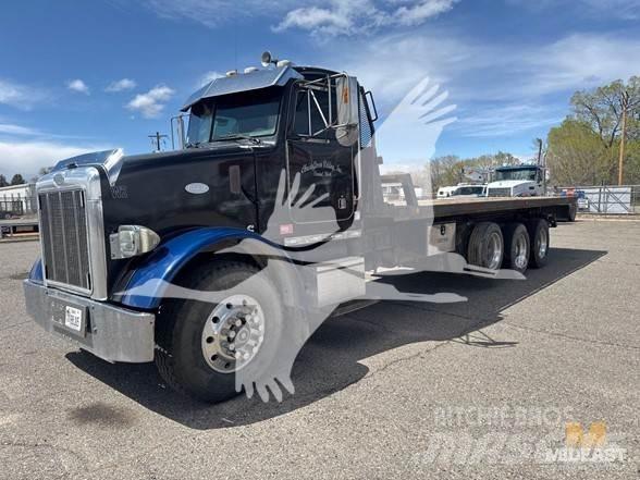 Peterbilt 357 Platós / Ponyvás teherautók
