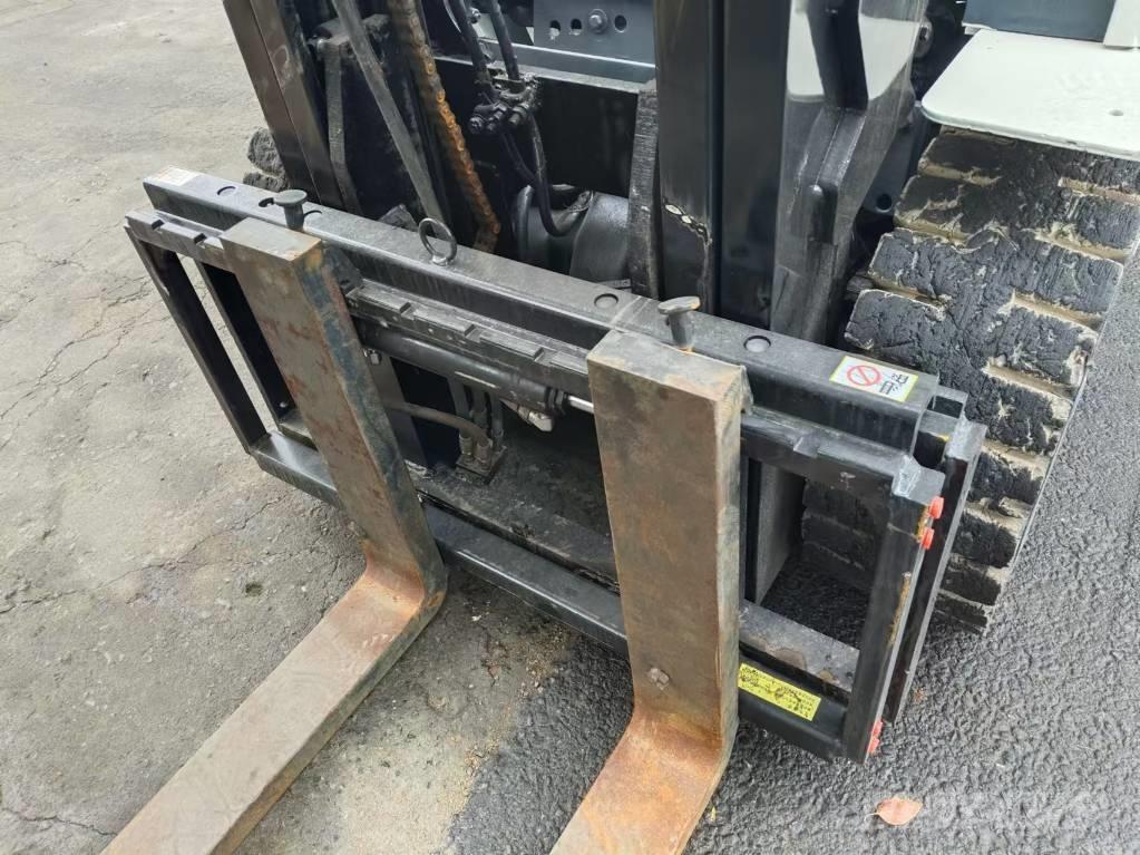 TCM 3t Dízel targoncák