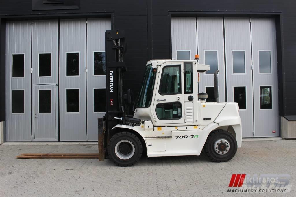 Hyundai 70 D-7 A Dízel targoncák