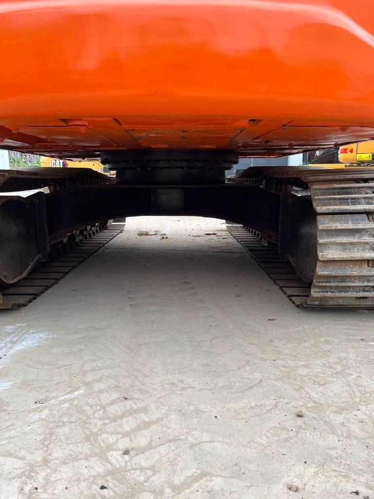Doosan DX 140 LC Lánctalpas kotrók