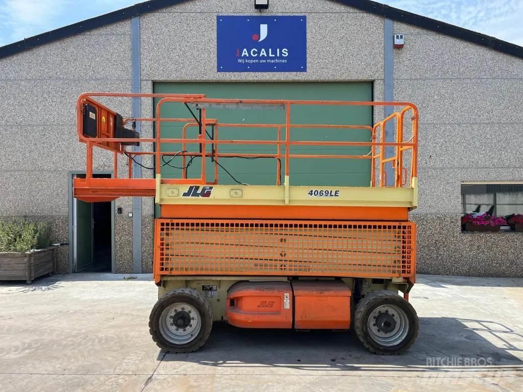 JLG 40692E Ollós emelők