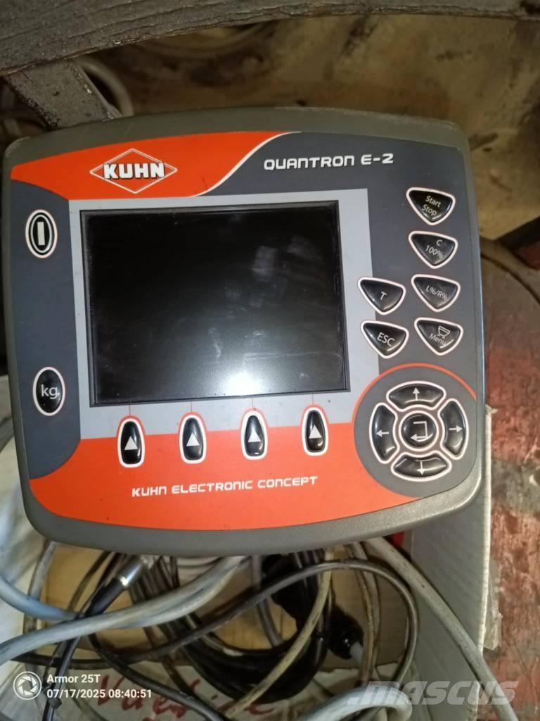Kuhn AXIS 20.1W Műtrágyaszórók
