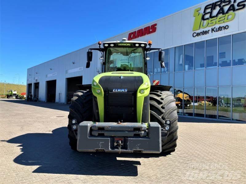 CLAAS XERION 5000 Traktorok