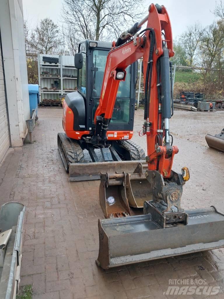 Kubota U 27-4 Mini kotrók < 7t
