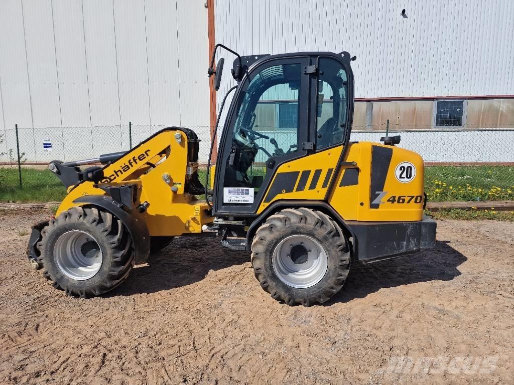 Schäffer 4670Z Gumikerekes homlokrakodók