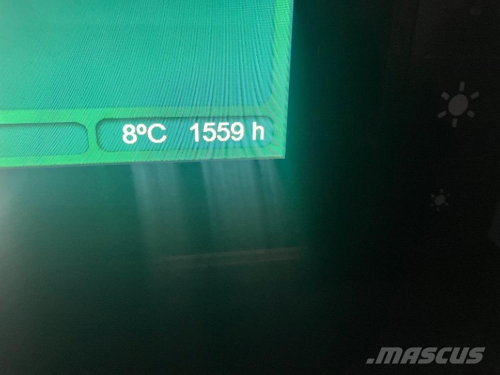 John Deere 1210G Kihordók