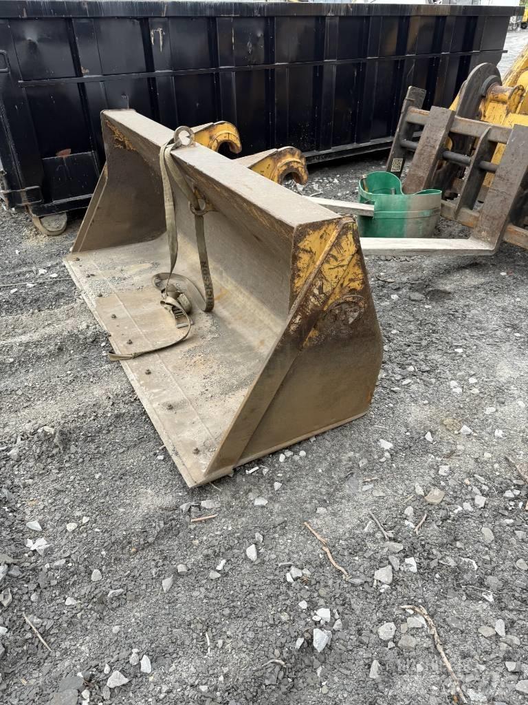 CAT 450 F Kotrórakodók