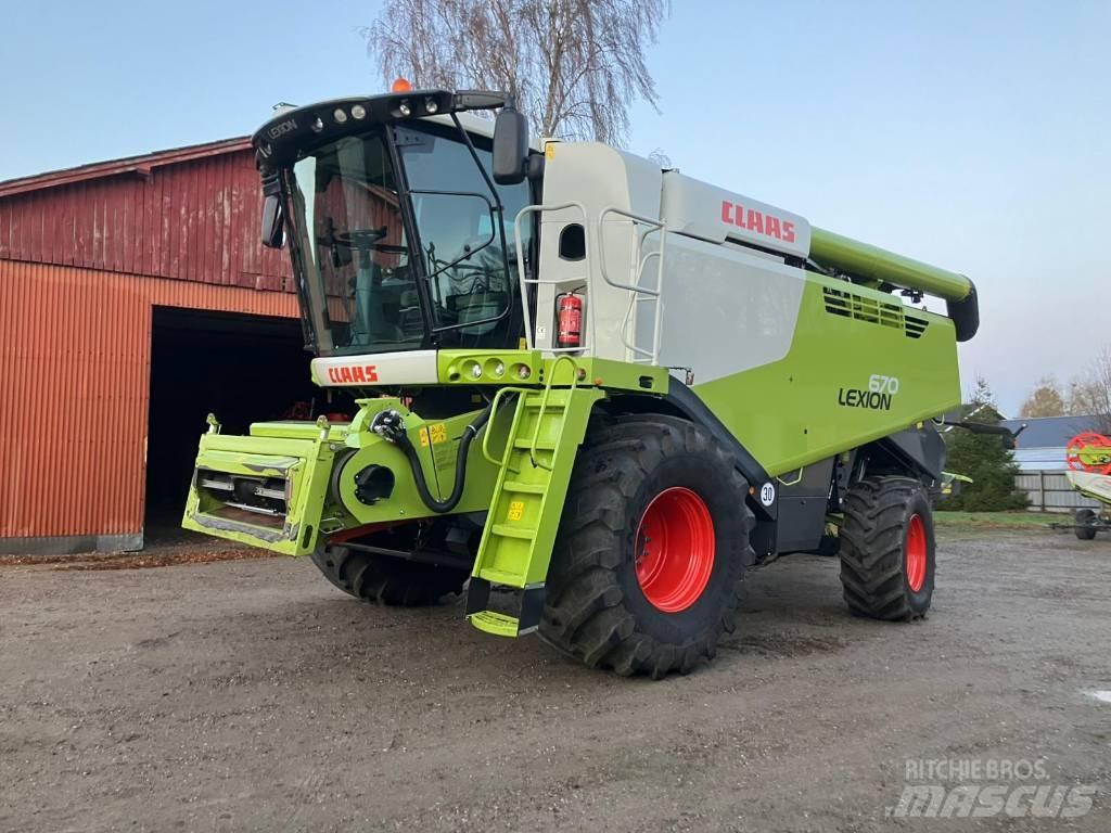 CLAAS Lexion 670 Kombájnok