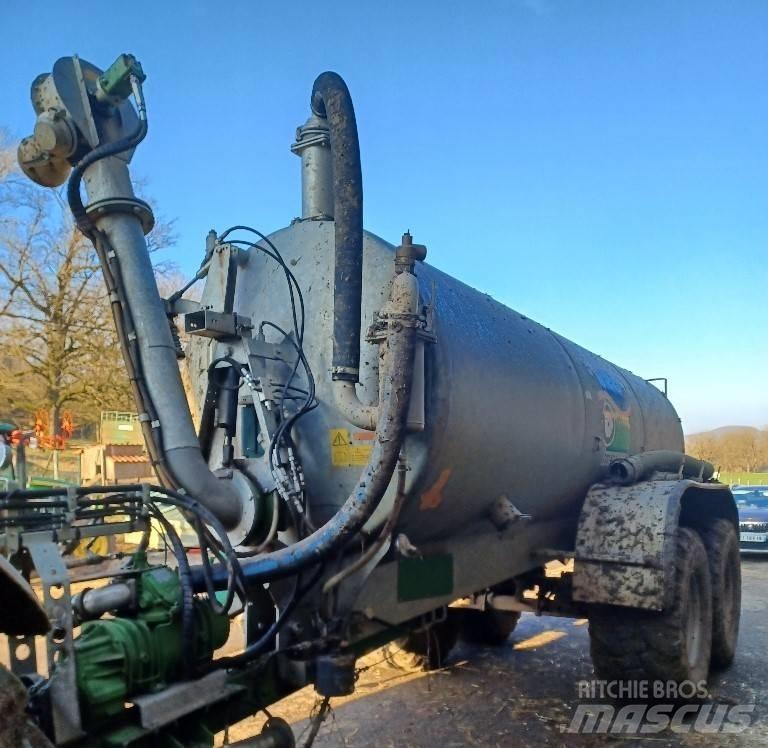 Mauguin ELBR 12500 Poranyag tartályos